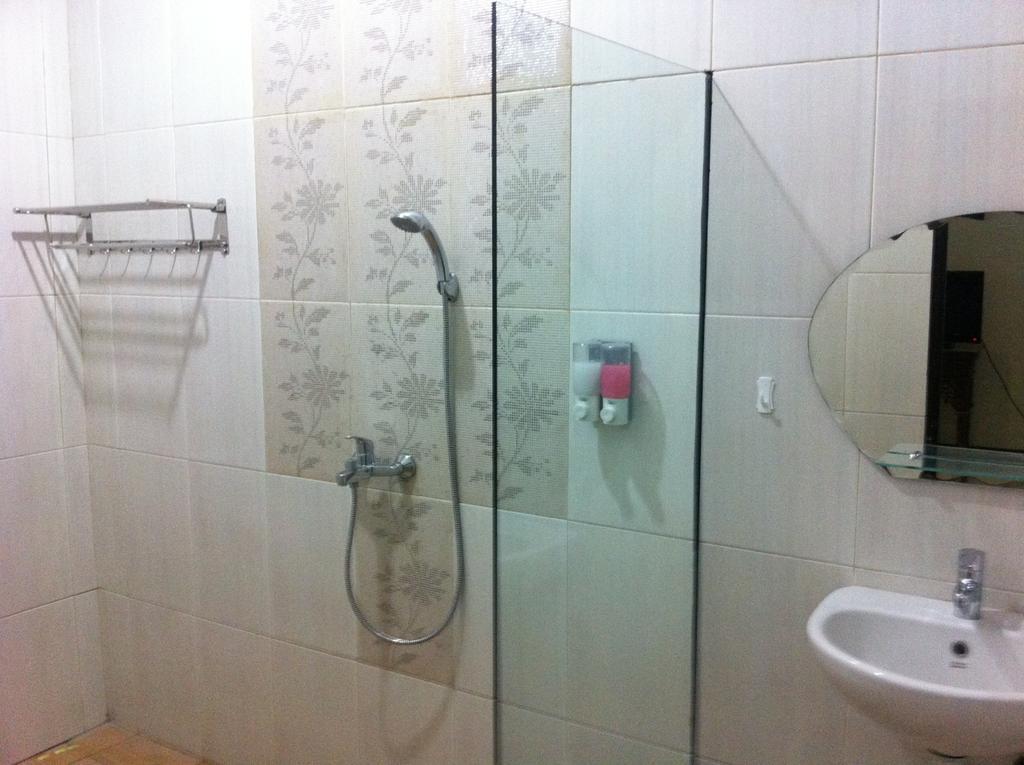 Cabin Hotel Sutomo Yogyakarta Zimmer foto